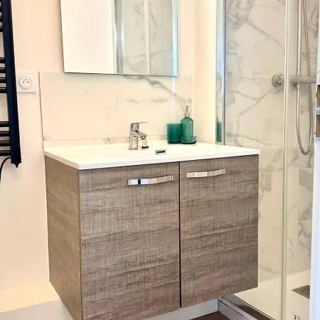 Le Fleural T2 Confort Et Style Centre Daire *